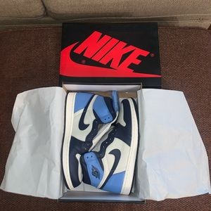 Air jordan 1 Unc “obsidians” Size 8 men’s